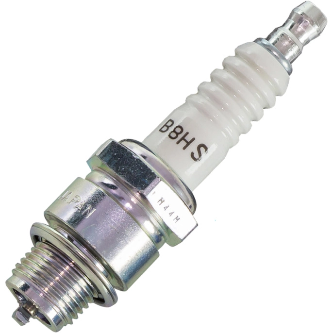 Свеча зажигания NGK B8HS Suzuki (5810)